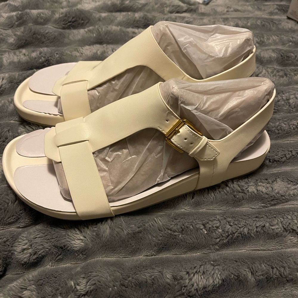 Women’s Franco Sarto Cream Buckle Sandals size 9.5